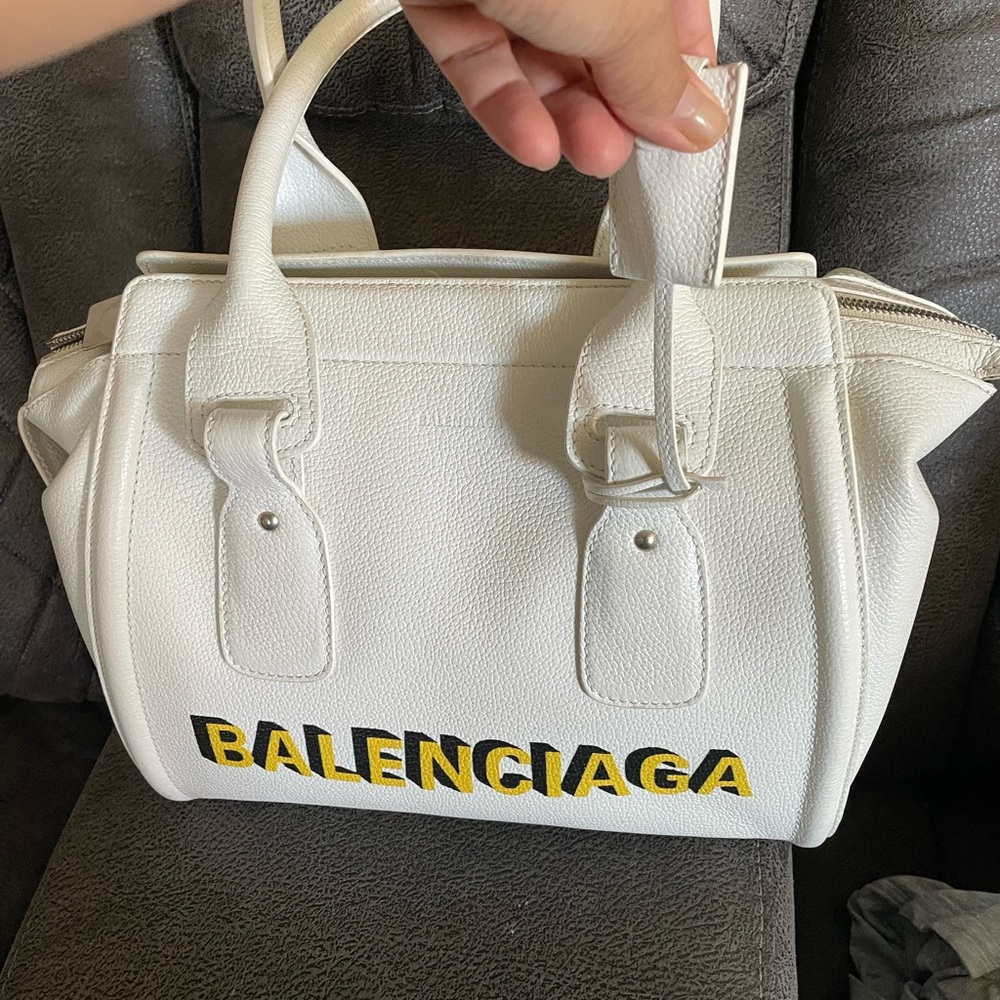 Authentic Balenciaga Two Way Bandolier